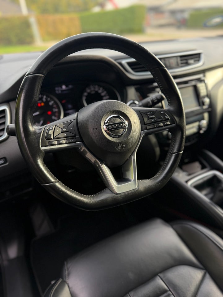 Nissan Qashqai 1,2 Dig-T 115 Tekna 5d