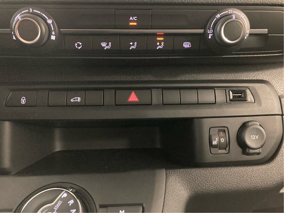 Toyota ProAce 2,0 D 144 Long Comfort Master aut. 4d