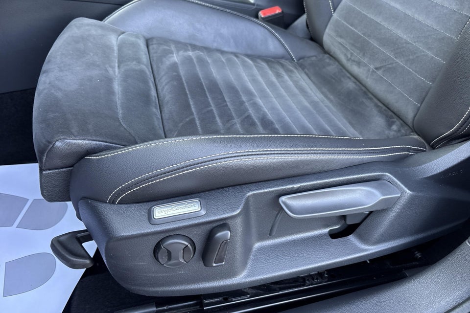 VW Passat 1,5 TSi 150 Elegance+ Variant DSG 5d