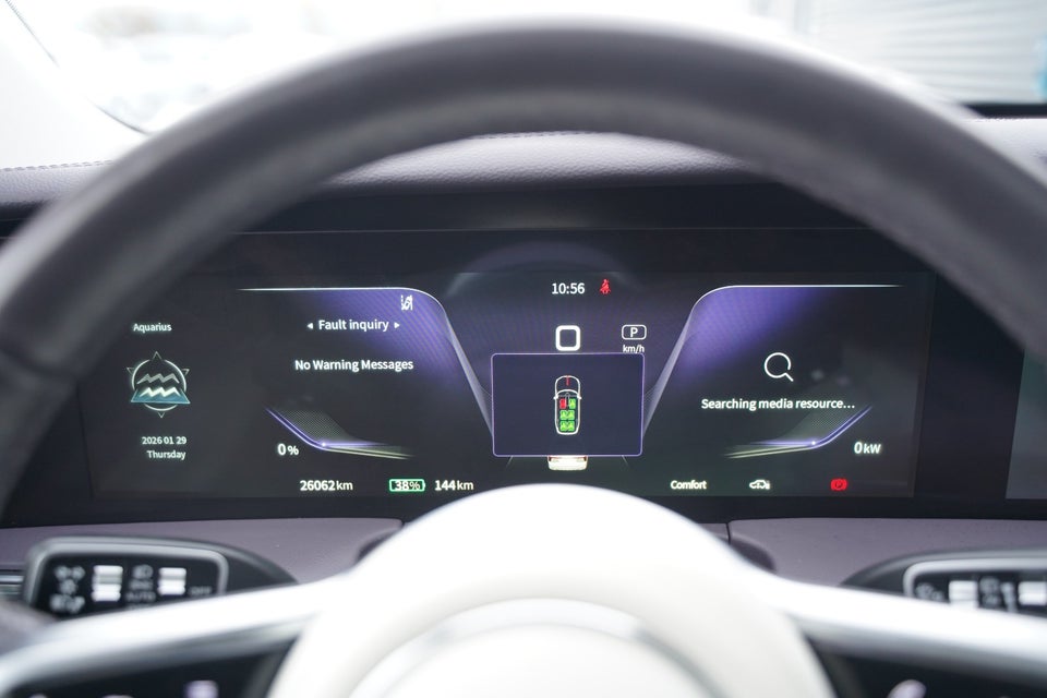 Hongqi E-HS9 99 Exclusive 5d