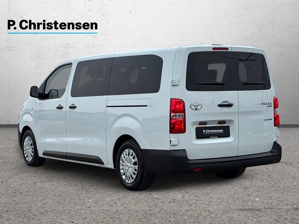 Toyota ProAce Verso 75 Long Combi 9prs