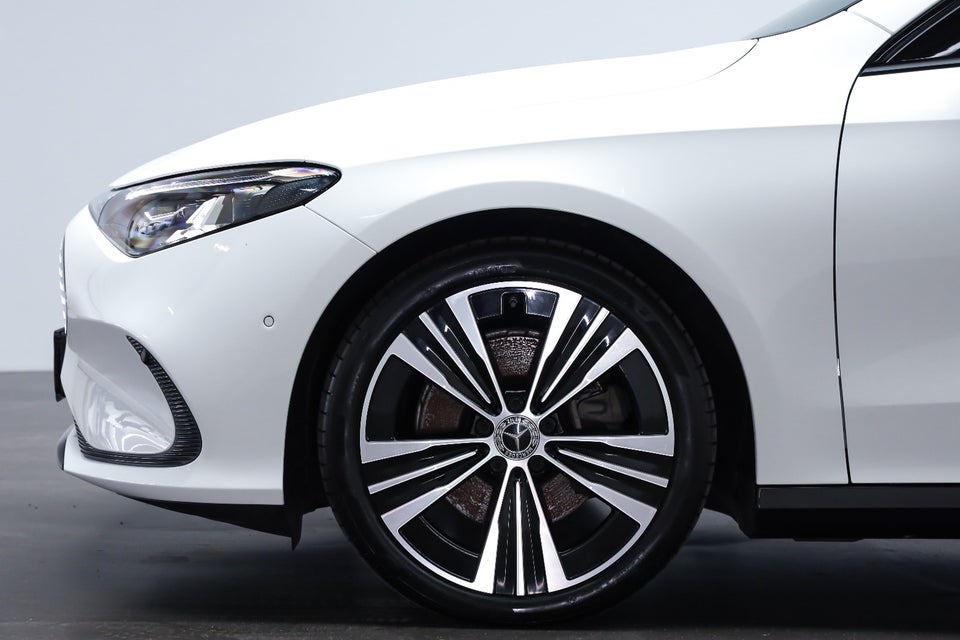 Mercedes CLA250+ EQ Progressive Premium Plus 4d