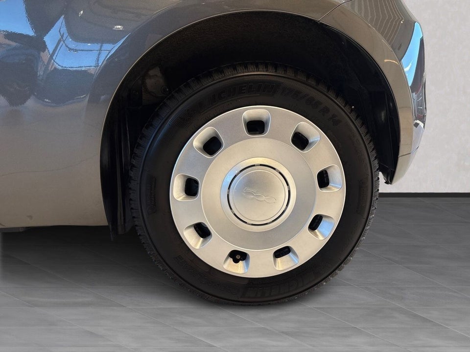 Fiat 500 1,0 Hybrid Vita Comfort 3d