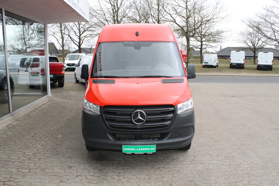 Mercedes Sprinter 317 2,0 CDi A2 Kassevogn aut. RWD