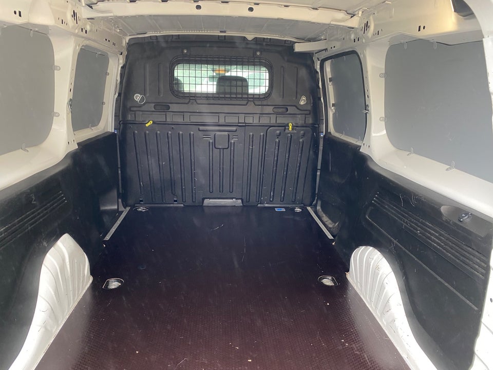 Peugeot Partner 1,5 BlueHDi 130 L2V2 Ultimate Van