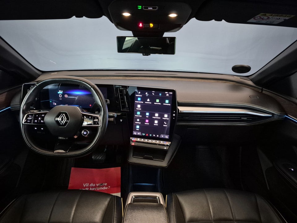 Renault Megane E-Tech 60 Iconic 5d