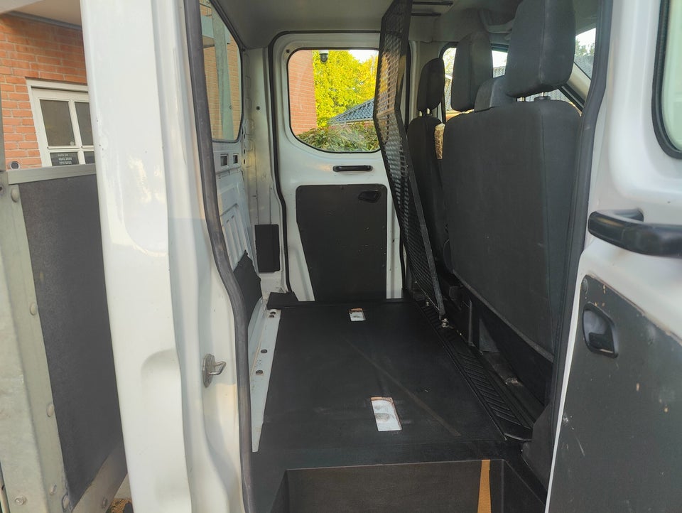 Ford Transit 350 L3 Chassis 2,0 TDCi 130 Db.Kab Ambiente RWD