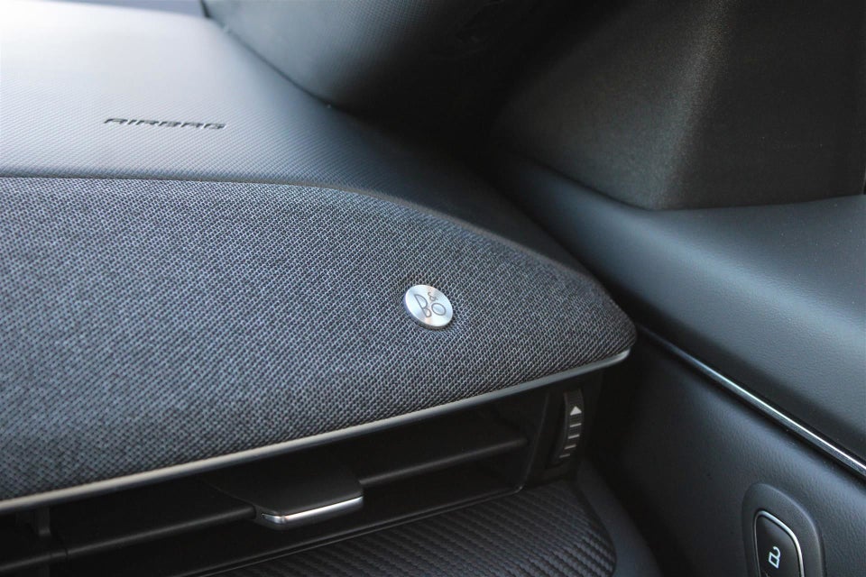 Ford Mustang Mach-E 75 Premium Standard Range AWD 5d