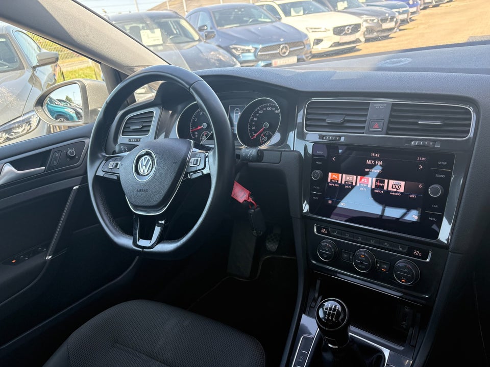 VW Golf VII 1,4 TSi 125 Comfortline Variant 5d