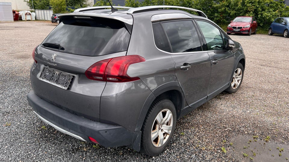 Peugeot 2008 1,6 BlueHDi 100 Desire Sky 5d