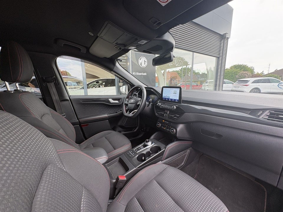 Ford Kuga 2,5 PHEV ST-Line CVT 5d