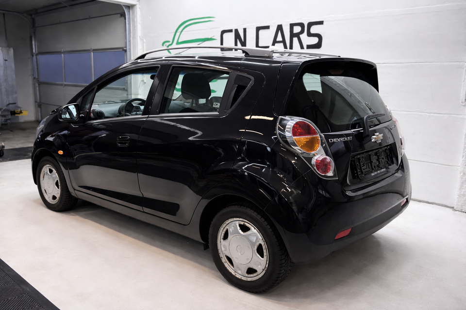 Chevrolet Spark 1,0 LS 5d
