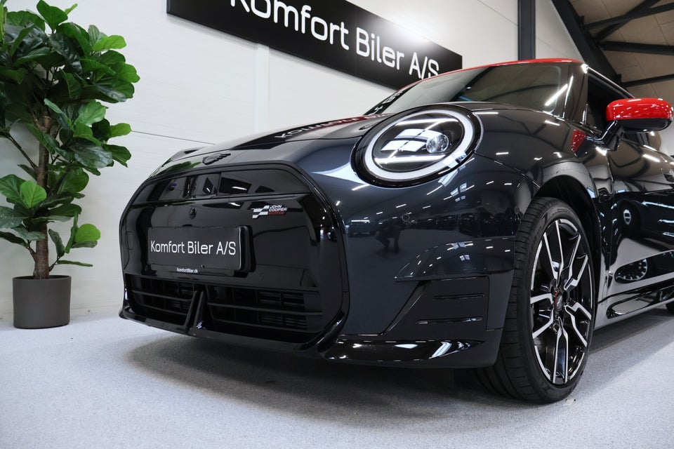 MINI Cooper SE JCW Trim XL 3d