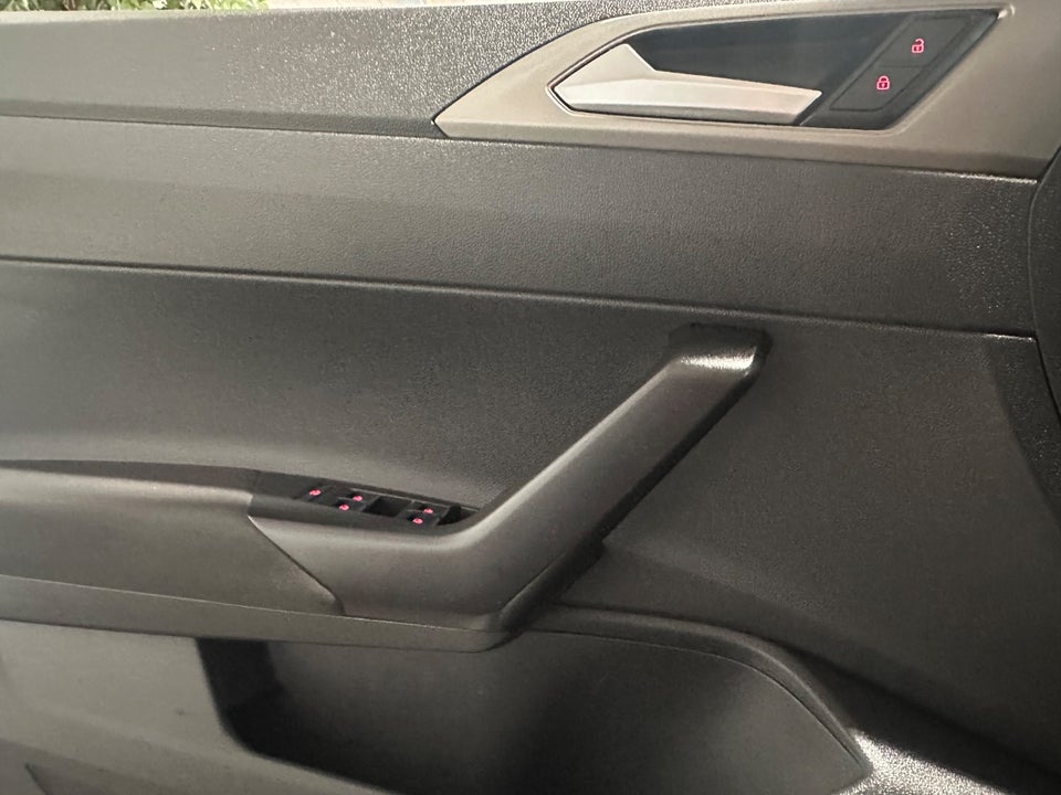 VW Polo 1,0 TSi 95 Comfortline Connect DSG Van 5d