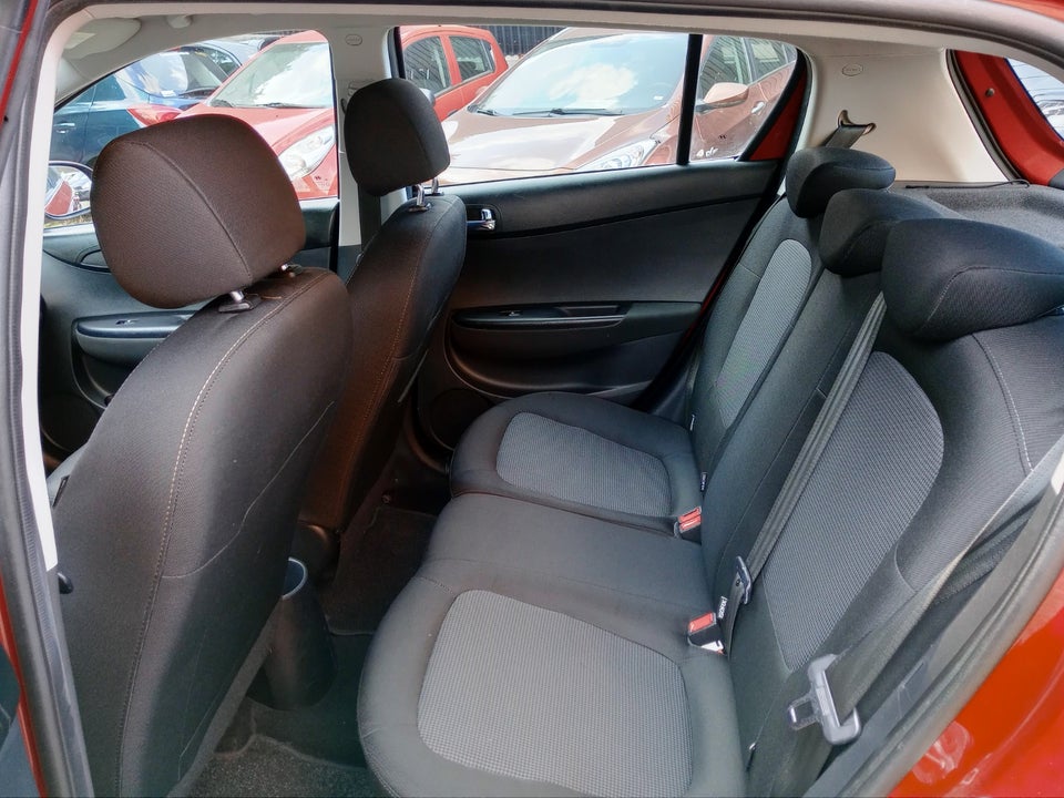 Hyundai i20 1,25 Comfort 5d