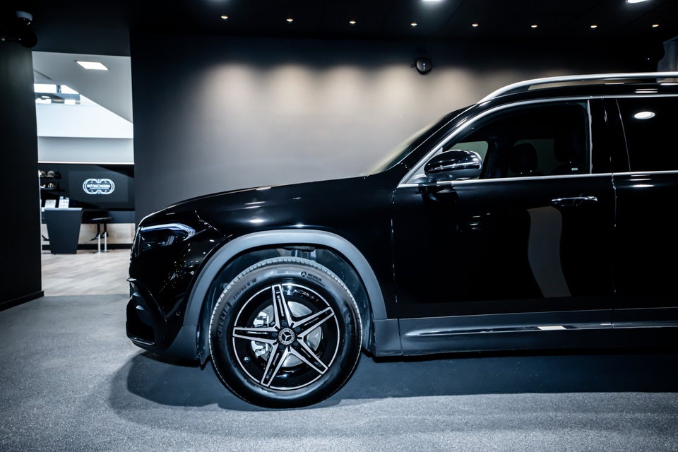 Mercedes EQB250+ AMG Premium 5d