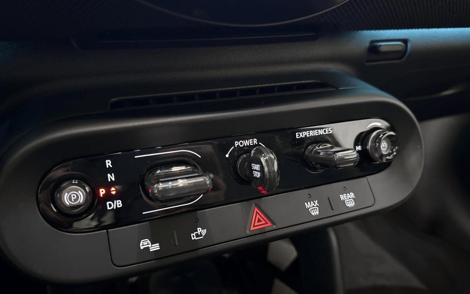 MINI Cooper SE JCW Trim M 3d