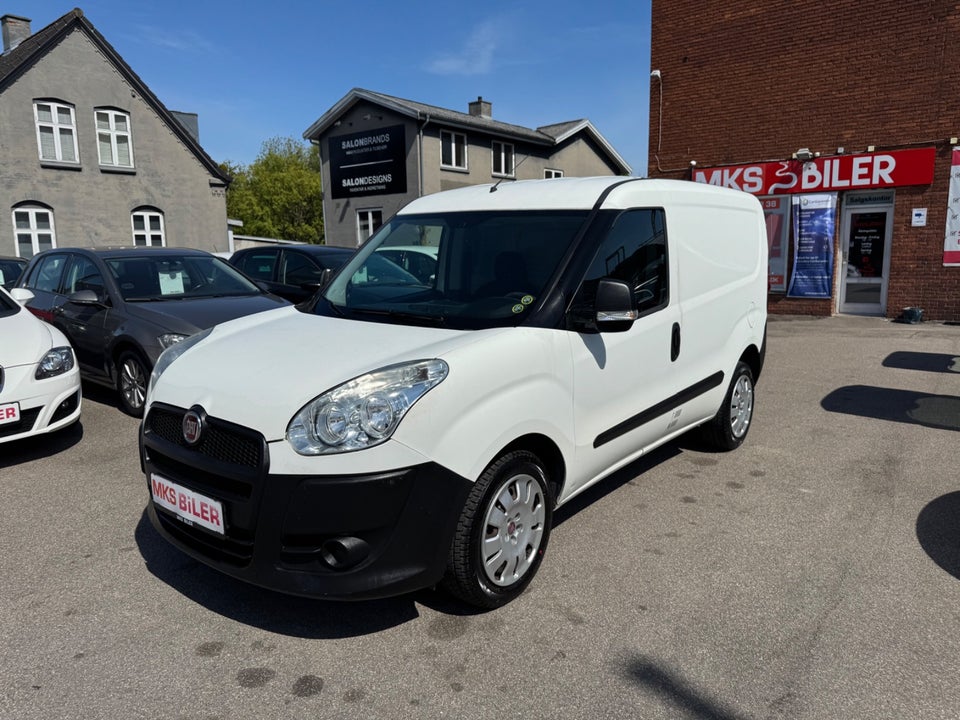 Fiat Doblò Cargo 1,6 MJT Basic L2 4d