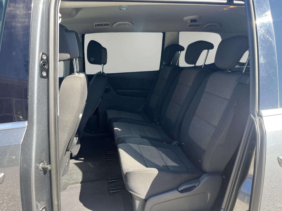 VW Sharan 2,0 TDi 140 Comfortline DSG BMT 5d