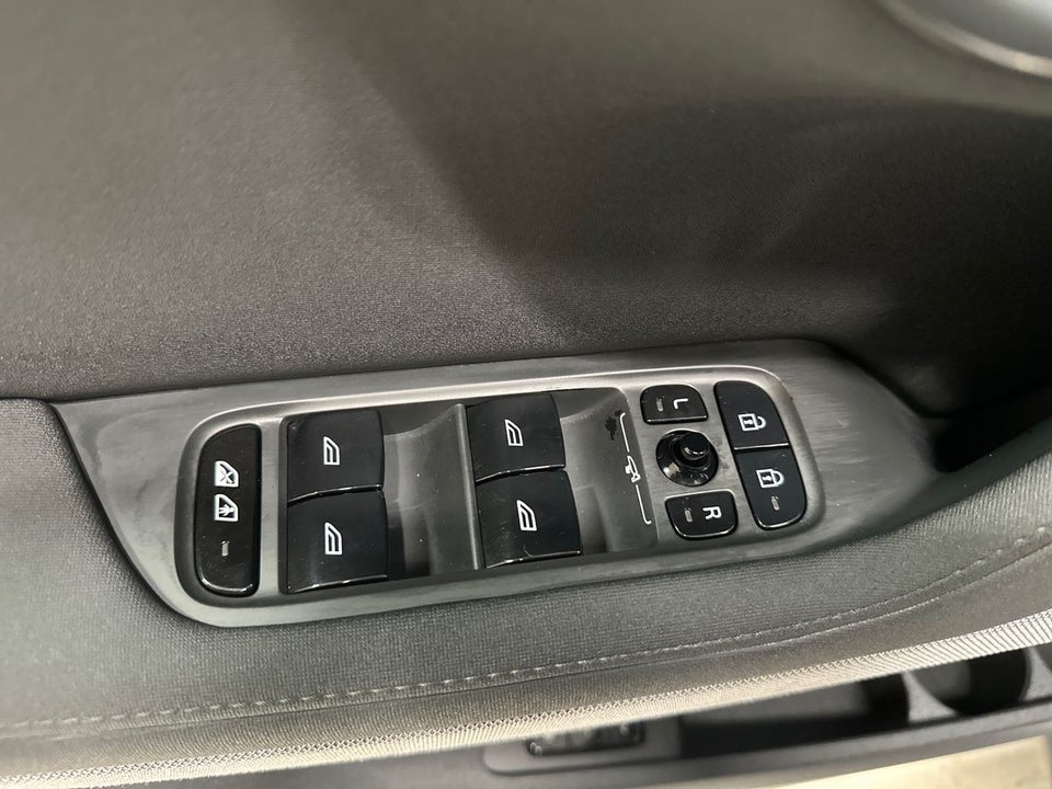 Polestar 2 Long Range AWD 5d