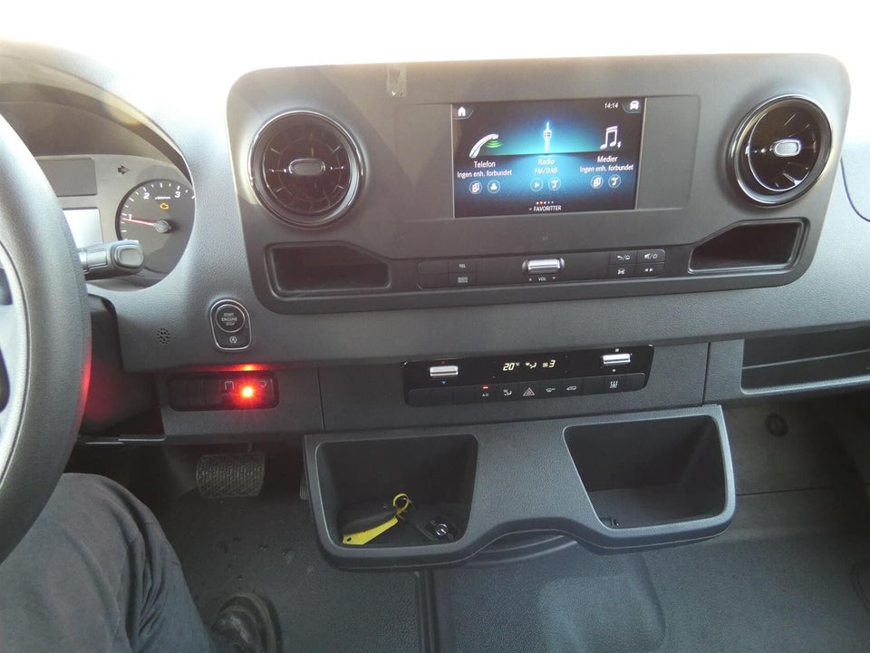 Mercedes Sprinter 317 2,0 CDi Alukasse m/lift aut. RWD 2d