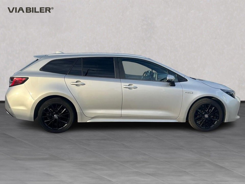 Toyota Corolla 1,8 Hybrid H3 Smart MDS 5d