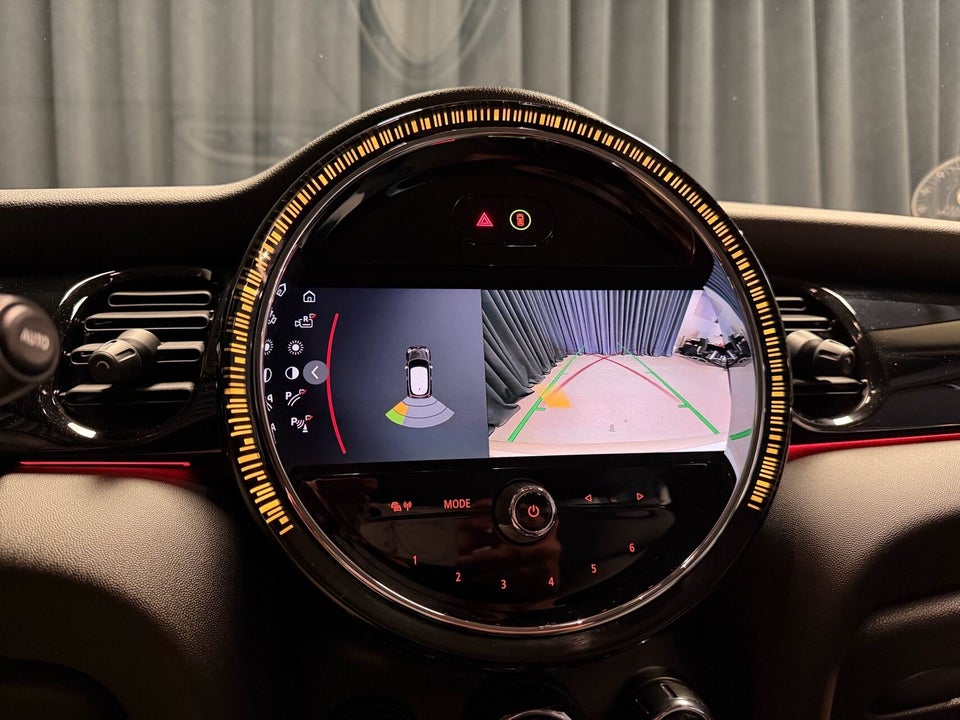MINI Cooper SE Classic Trim 3d