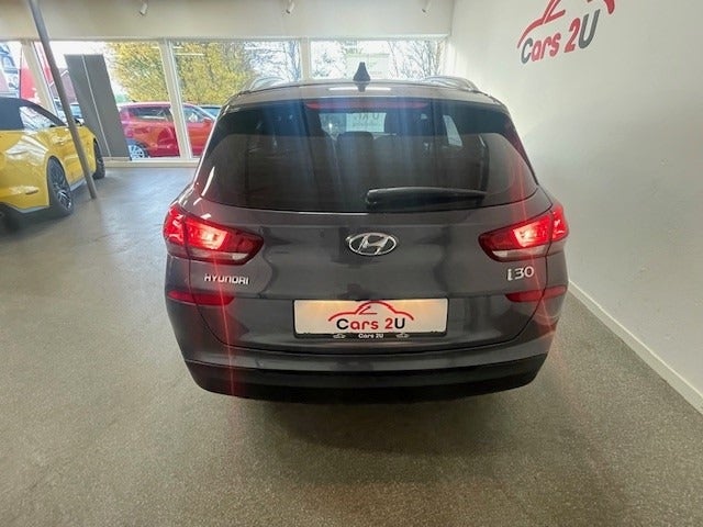 Hyundai i30 1,4 T-GDi Trend stc. DCT 5d
