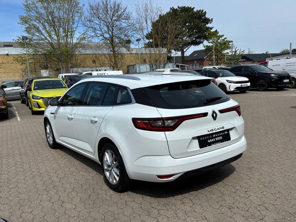 Renault Megane IV 1,2 TCe 100 Zen 5d