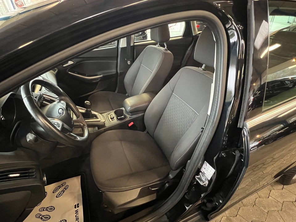 Ford Focus 1,0 SCTi 125 Titanium 5d