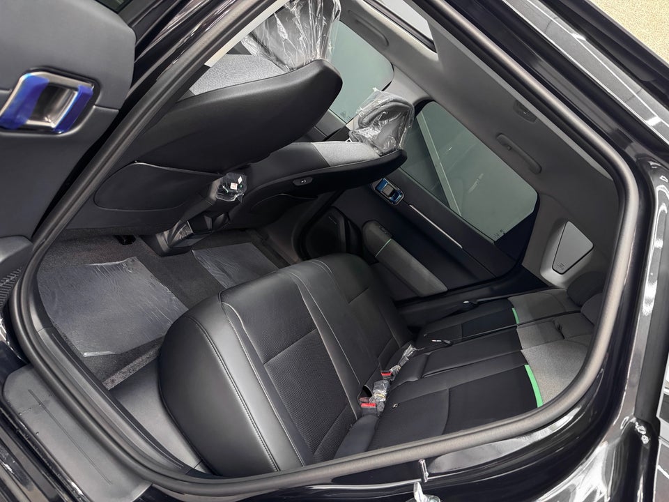 Kia EV4 81 Long Range Earth 5d