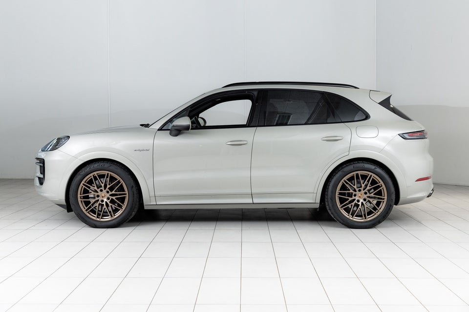 Porsche Cayenne 3,0 E-Hybrid Tiptr. 5d