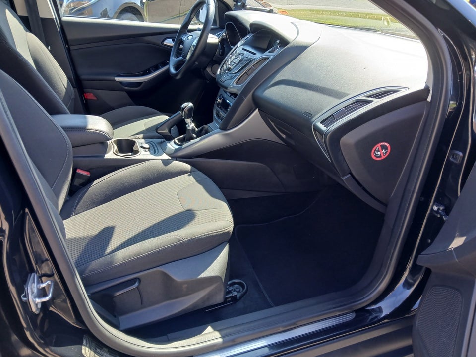 Ford Focus 1,6 TDCi 95 Trend stc. 5d