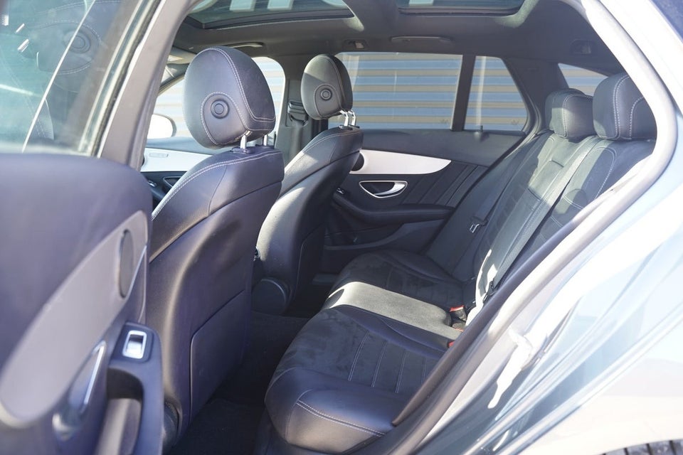 Mercedes C220 d 2,0 AMG Line stc. aut. 5d