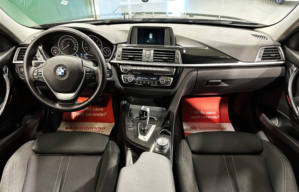 BMW 320d 2,0 Touring Advantage aut. 5d