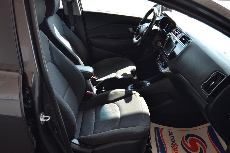 Kia Rio 1,2 CVVT Premium 5d
