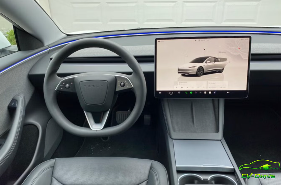 Tesla Model 3 RWD 4d