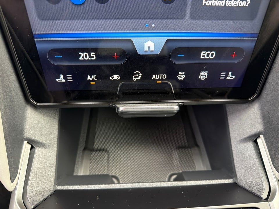 Ford Explorer 77 Select Extended Range 5d