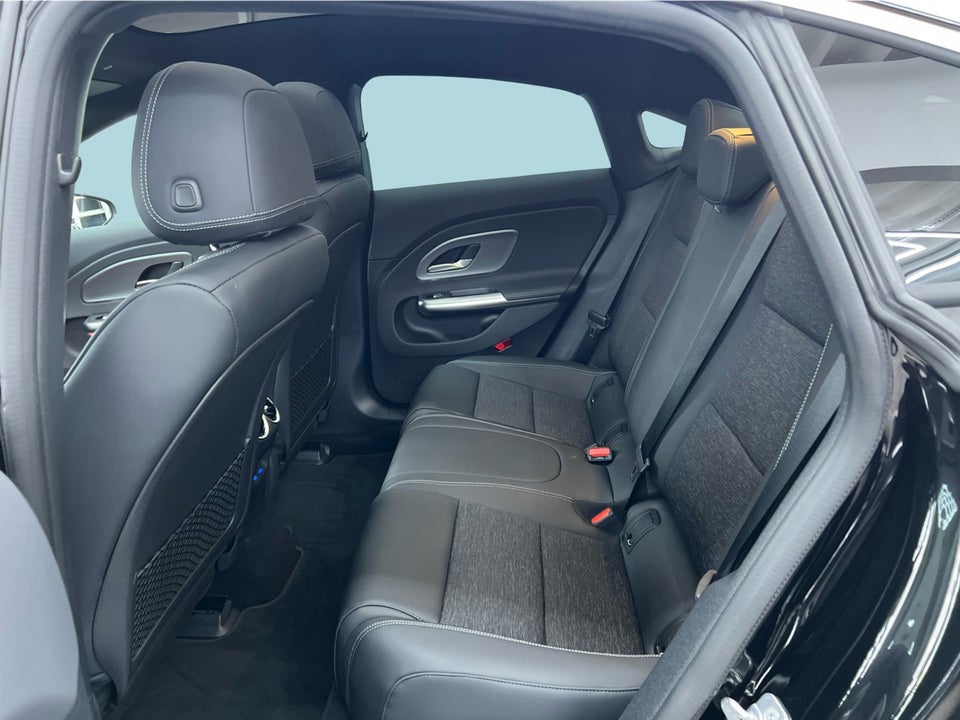 Mercedes CLA250+ EQ Coupé 4d