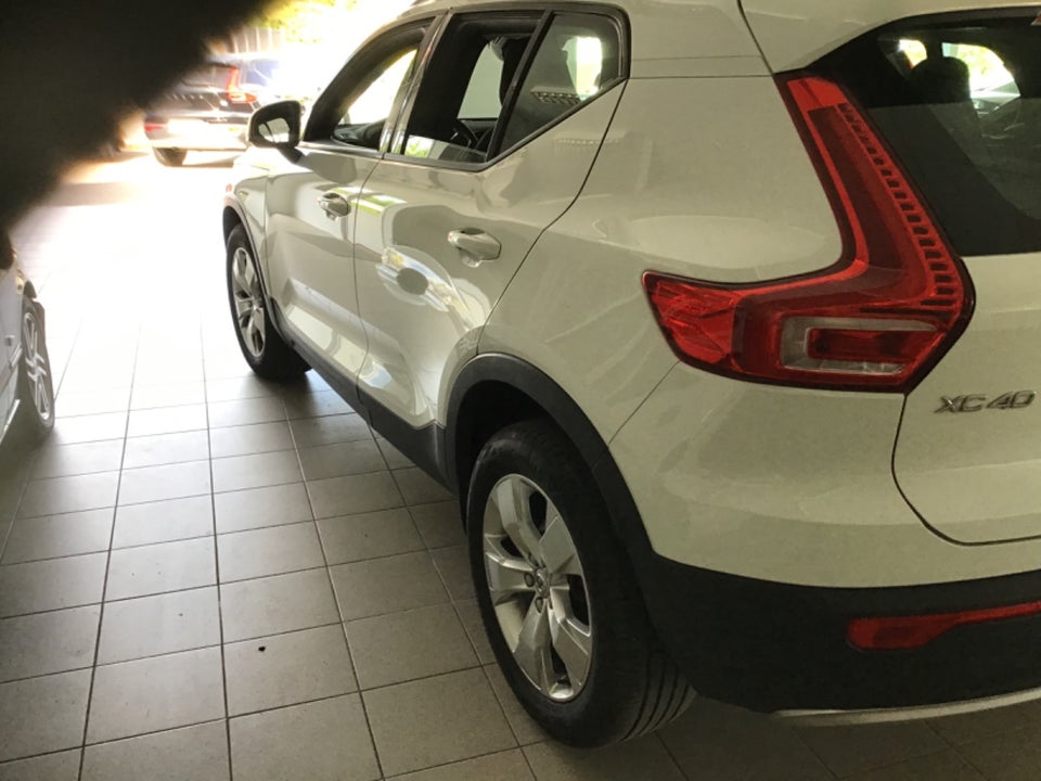 Volvo XC40 2,0 D3 150 Momentum aut. 5d