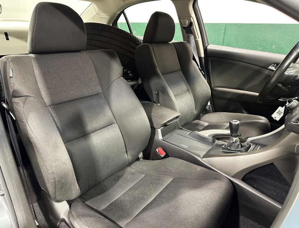 Honda Accord 2,2 i-DTEC Elegance 4d