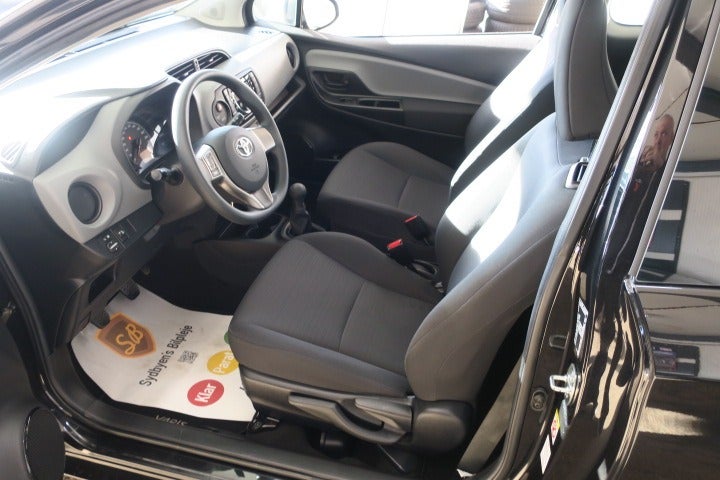 Toyota Yaris 1,0 VVT-i T1 3d