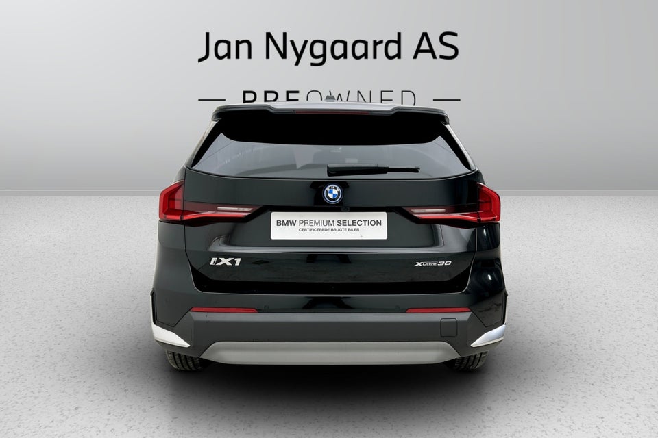 BMW iX1 xDrive30 5d