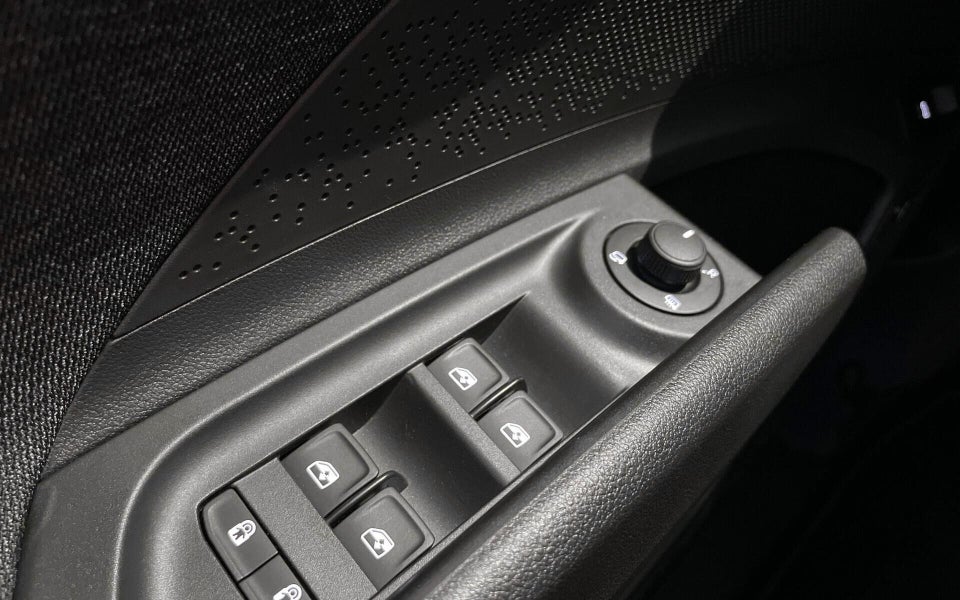 Skoda Elroq 60 iV Advanced 5d