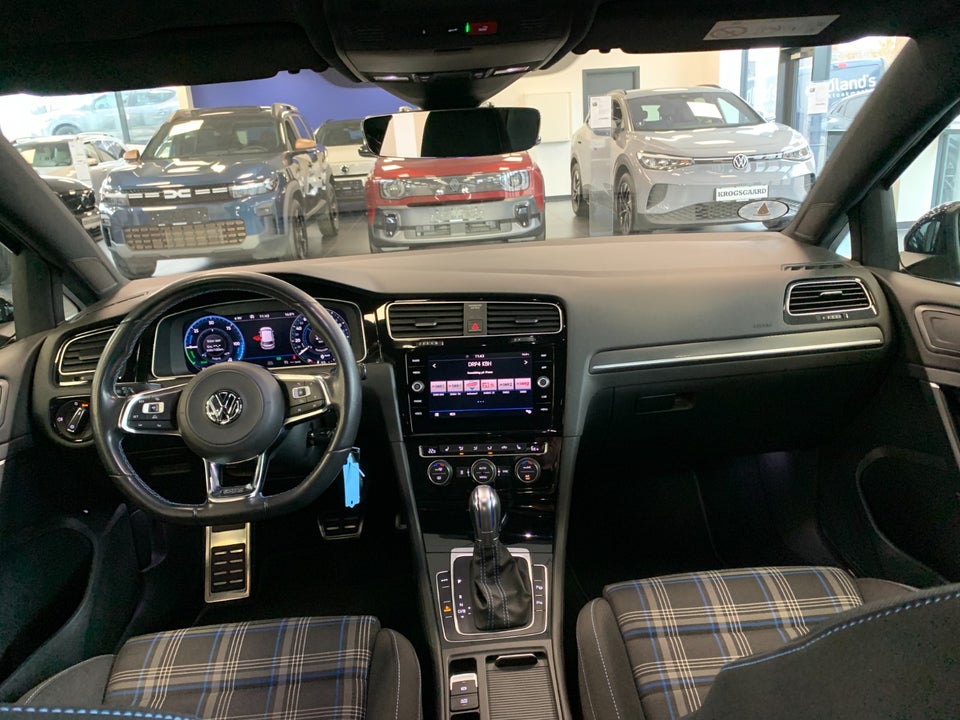 VW Golf VII 1,4 GTE DSG 5d