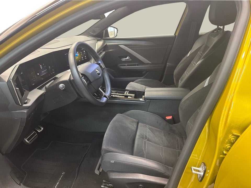 Opel Astra-e 54 GS 5d