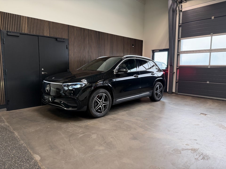 Mercedes EQA250+ AMG Line Premium 5d