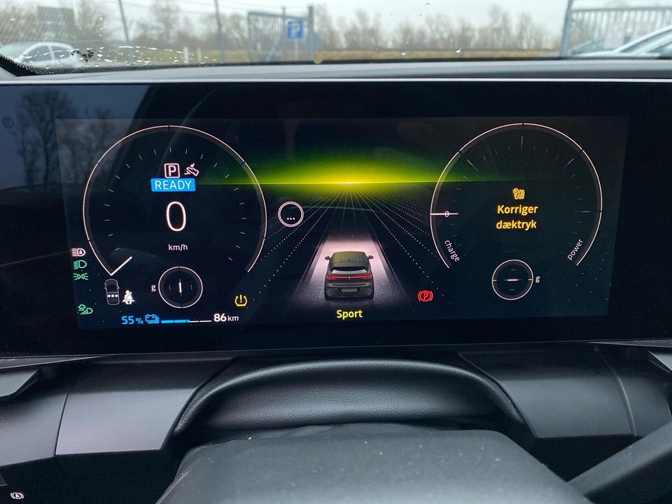 Renault Megane E-Tech 40 Techno 5d