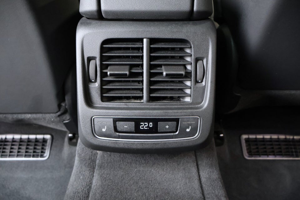 Audi e-tron GT quattro 4d