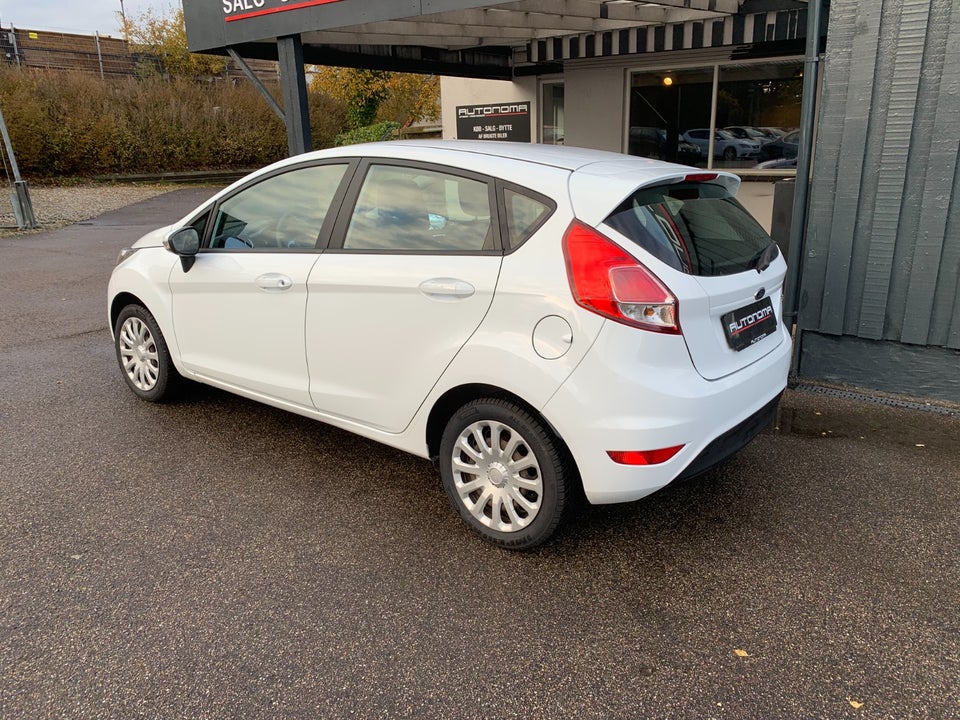 Ford Fiesta 1,0 65 Titanium 5d